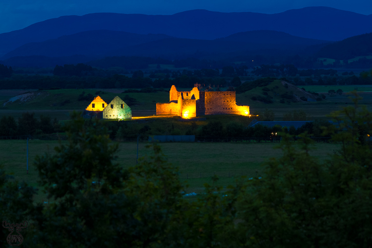 3528 - Ruthven Barracks illumination - -